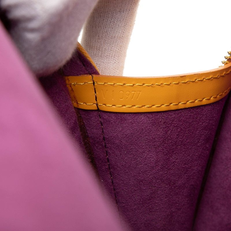 Louis Vuitton Epi Ninesac Baninepanine Yellow Leather Backpack — view 6