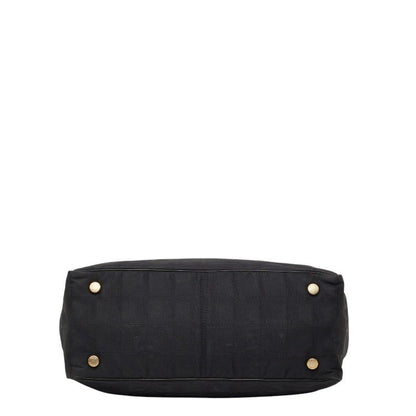 Chanel leline Handbag Black Nylon Leather — view 3