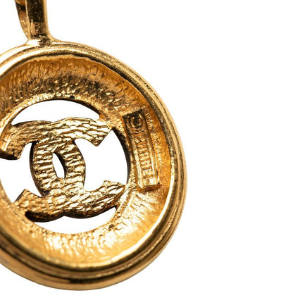 Chanel CC Logo Chain Round Pendant Necklace Gold Plated — view 3