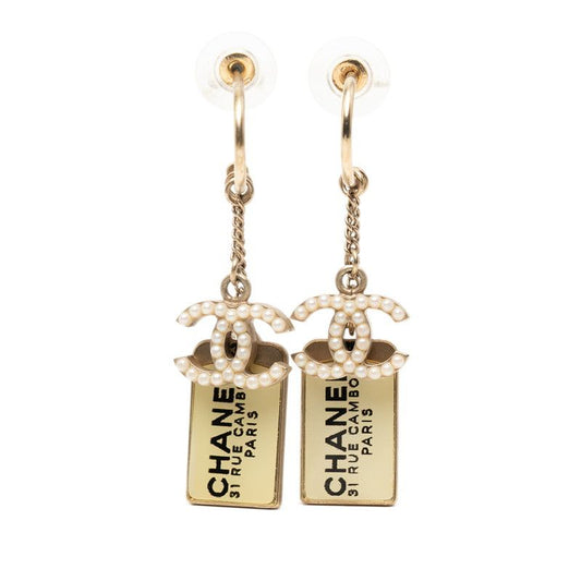 Chanel CC Logo 31 Rue Cambon Plate Earrings Gold tale Pearl