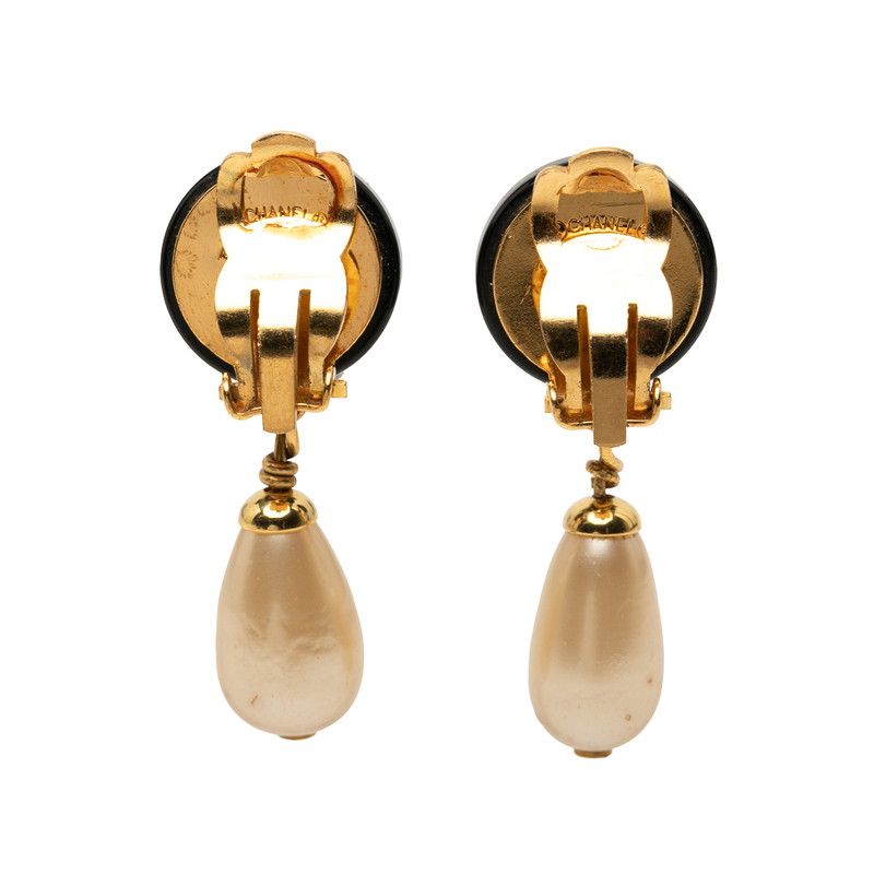 Chanel CC Logo Earrings 93 Vintage Black Gold Pearl Plating — view 2