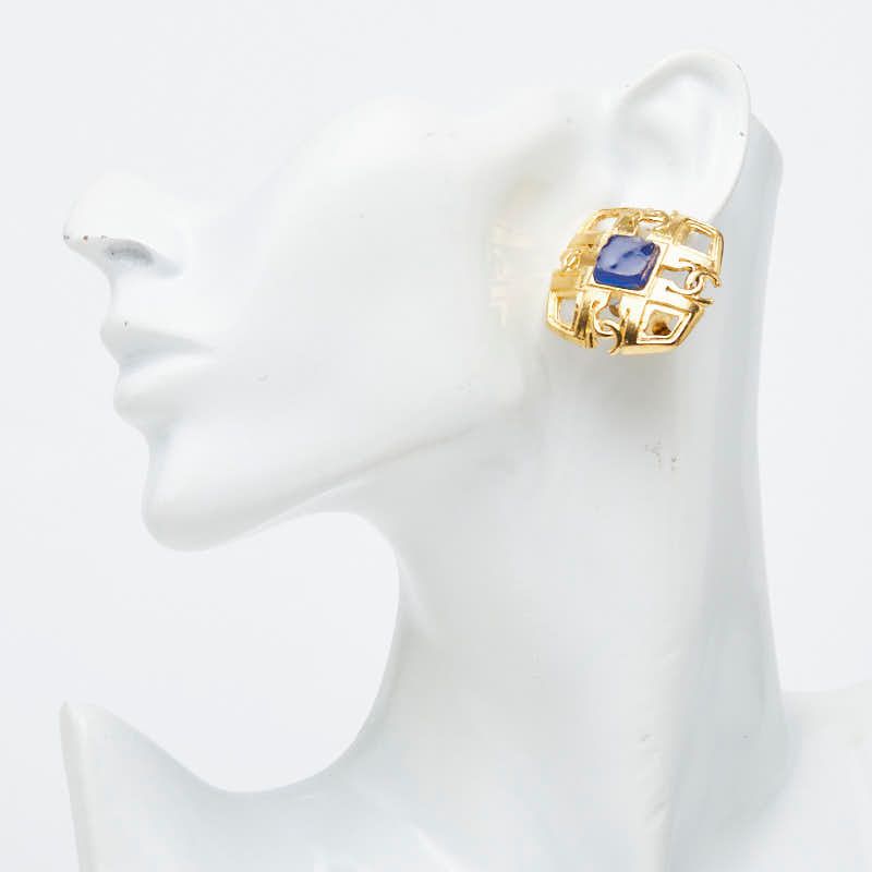 Chanel Vintage CC Logo Strike Earrings Gold Plating — view 6