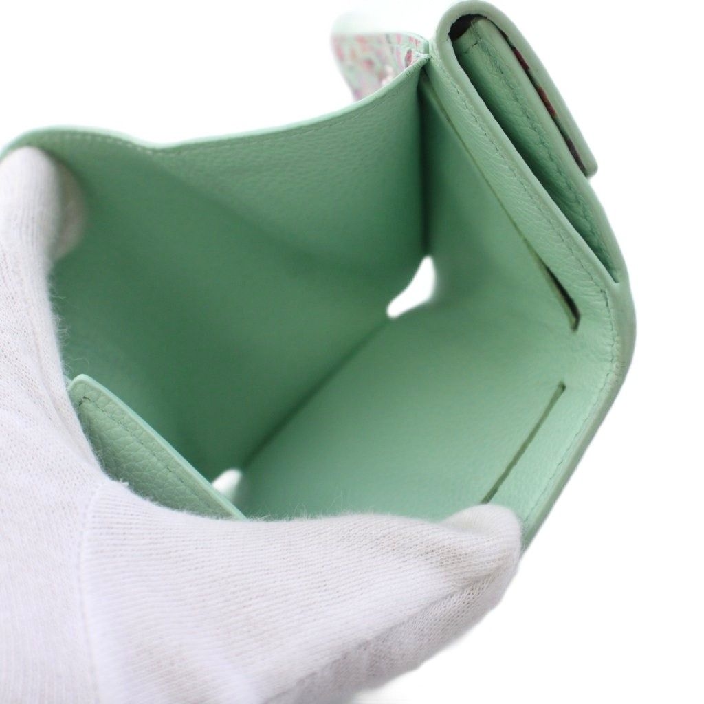 Louis Vuitton Portefeuille Lock Mini Trifold Wallet Leather Mist Green KH — view 7
