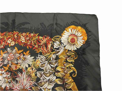 Hermes Scarf Carre 90 L'ile Deserte Human Island Green — view 5