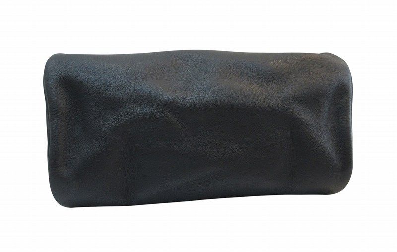 Loewe Clutch Pouch Leather Anagram Black — view 5