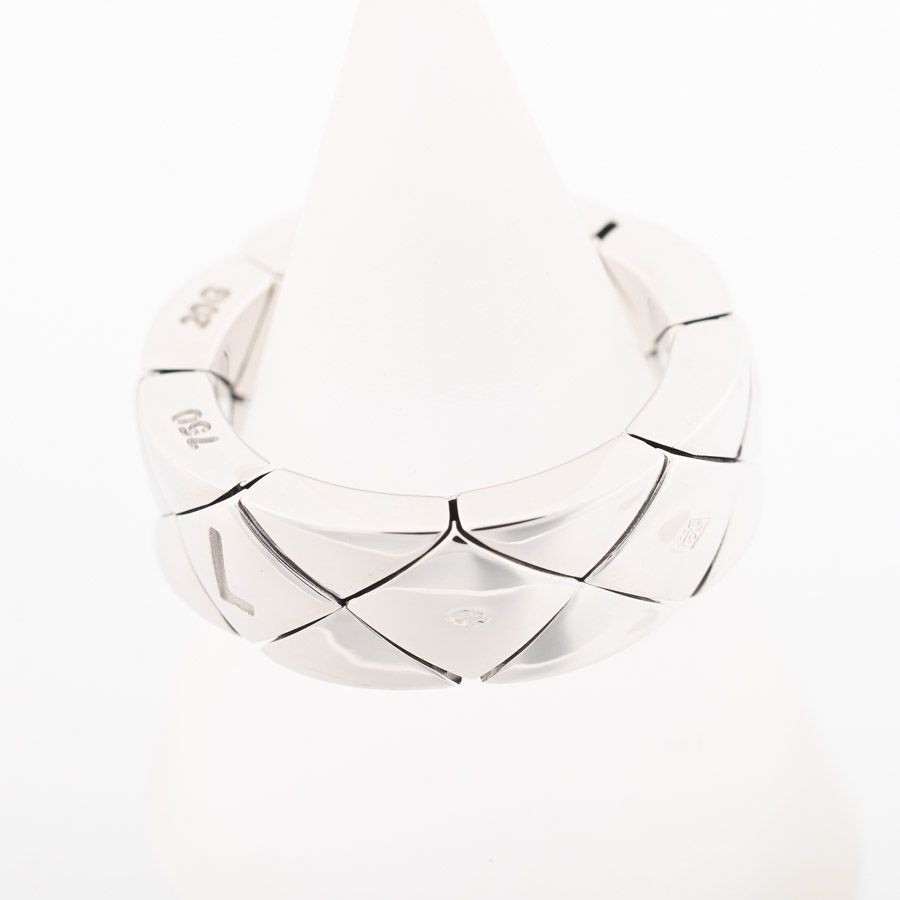 Chanel Ring Quilted White Gold — view 2