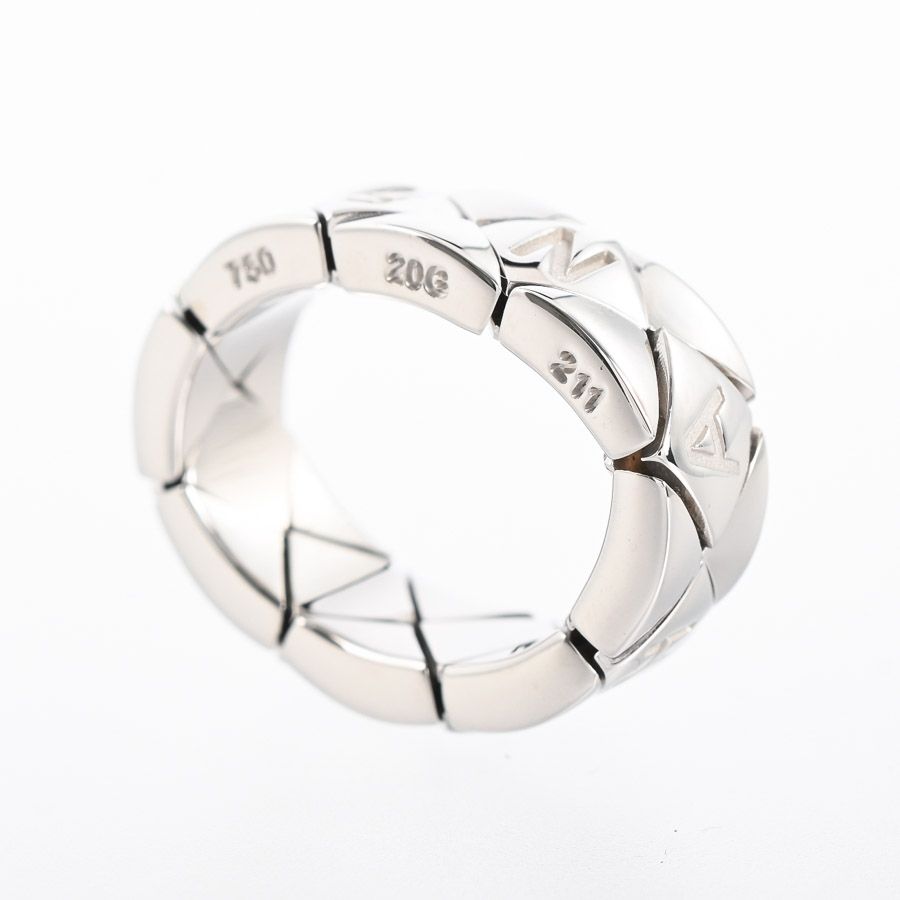 Chanel Ring Quilted White Gold — view 5