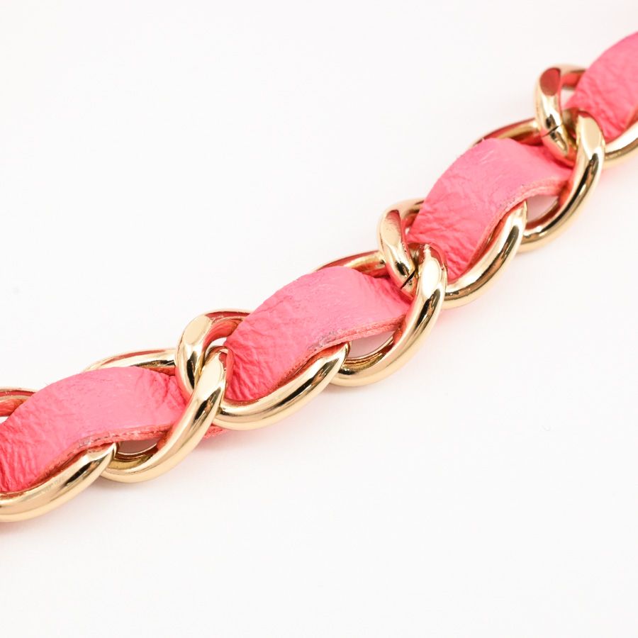 Chanel Shoulder Bag Heart Chain — view 9