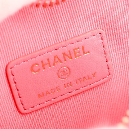 Chanel Shoulder Bag Heart Chain — view 6