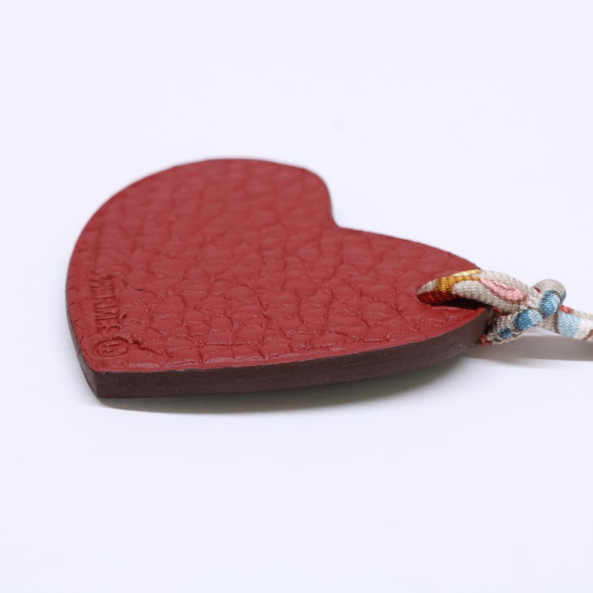 Hermes Petit Ash Taurillon Clemence Epsom Heart Motif Bag Charm — view 2