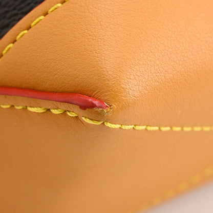 Louis Vuitton Shoulder Bag Cruise PM — view 7