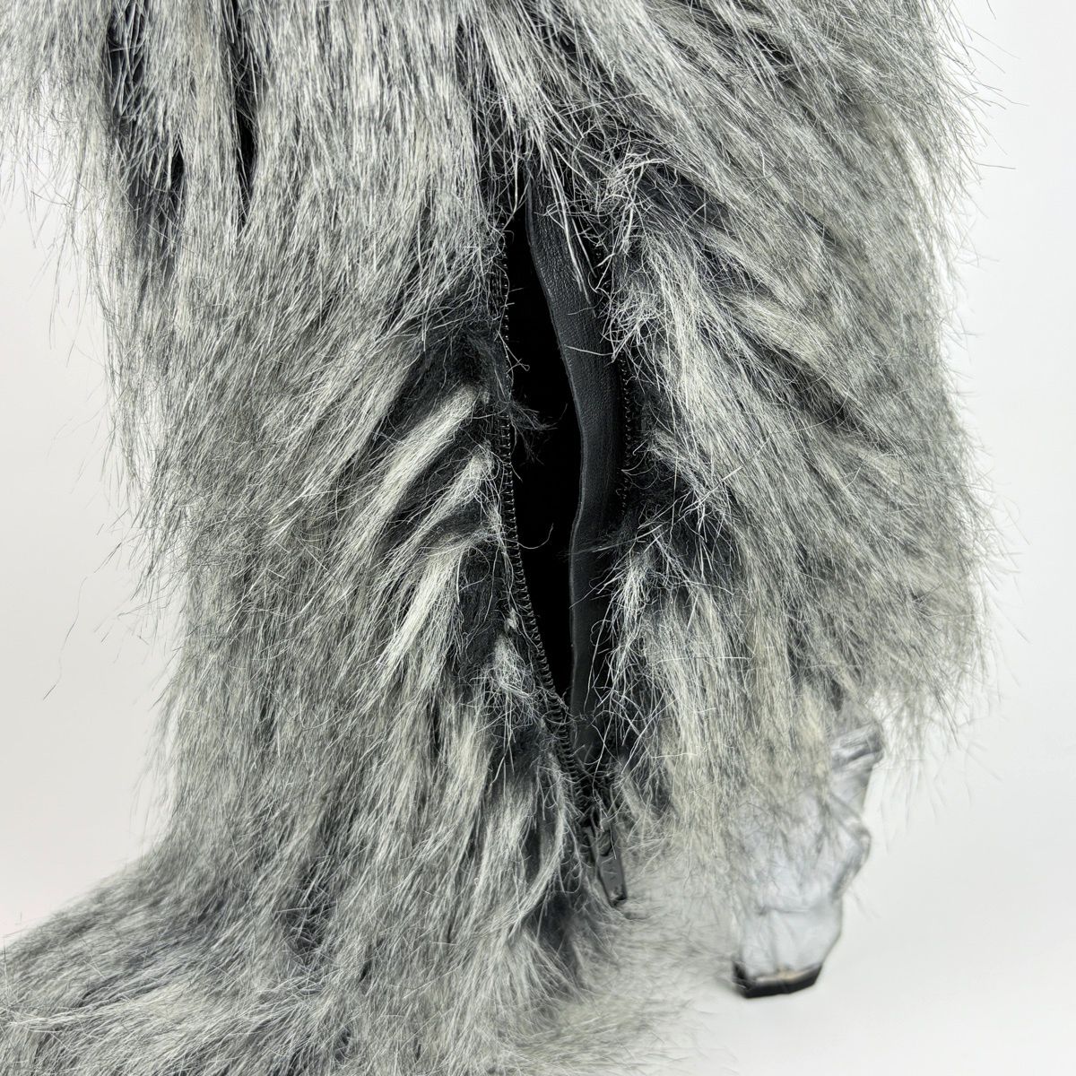 Chanel CC Logo Long Boots Shoes Leather Fur Black White — view 5