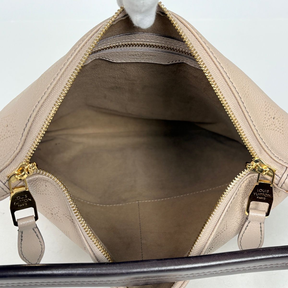Louis Vuitton Selene PM 2-Way Shoulder Bag Monogram Mahina Sable — view 7