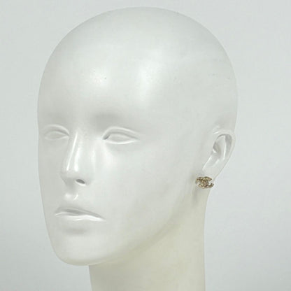 Chanel CC Logo Earrings Gold Plated — view 5