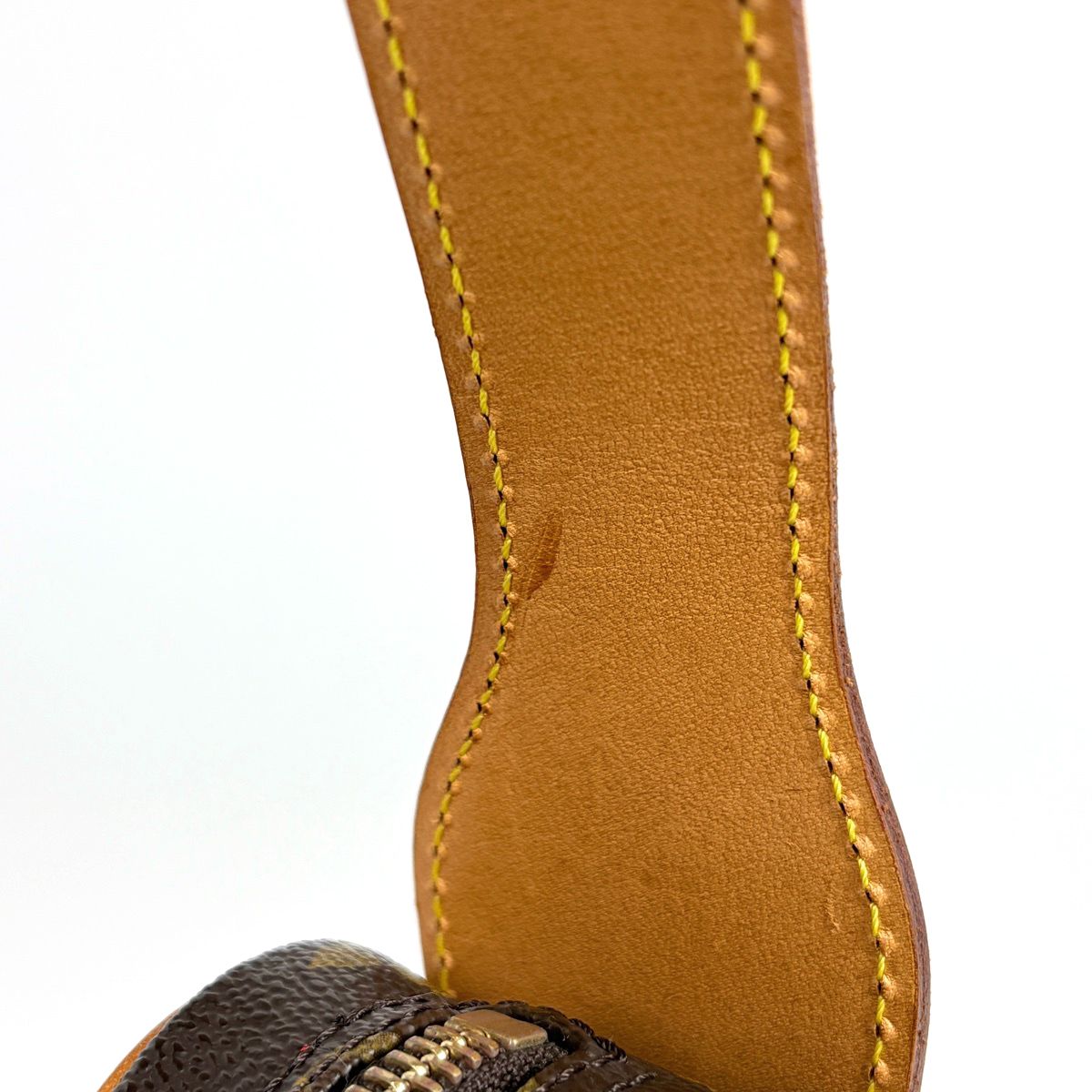 Louis Vuitton Croissant MM Shoulder Monogram Brown — view 5