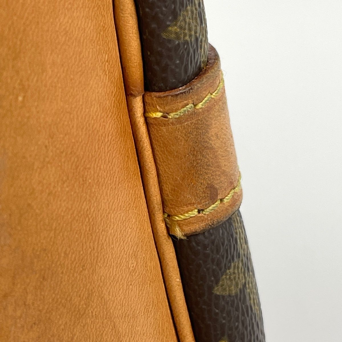 Louis Vuitton Petit Noe Shoulder Drawstring Bag Monogram Brown — view 5