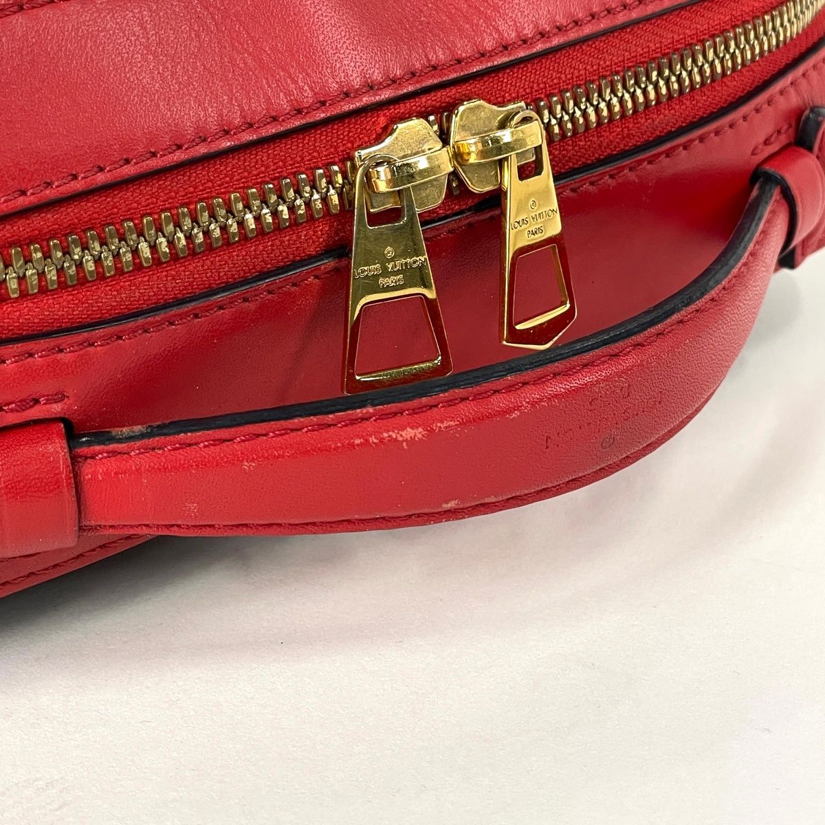 Louis Vuitton Saintonge Crossbody Shoulder Bag Monogram Brown Coquelicot — view 7