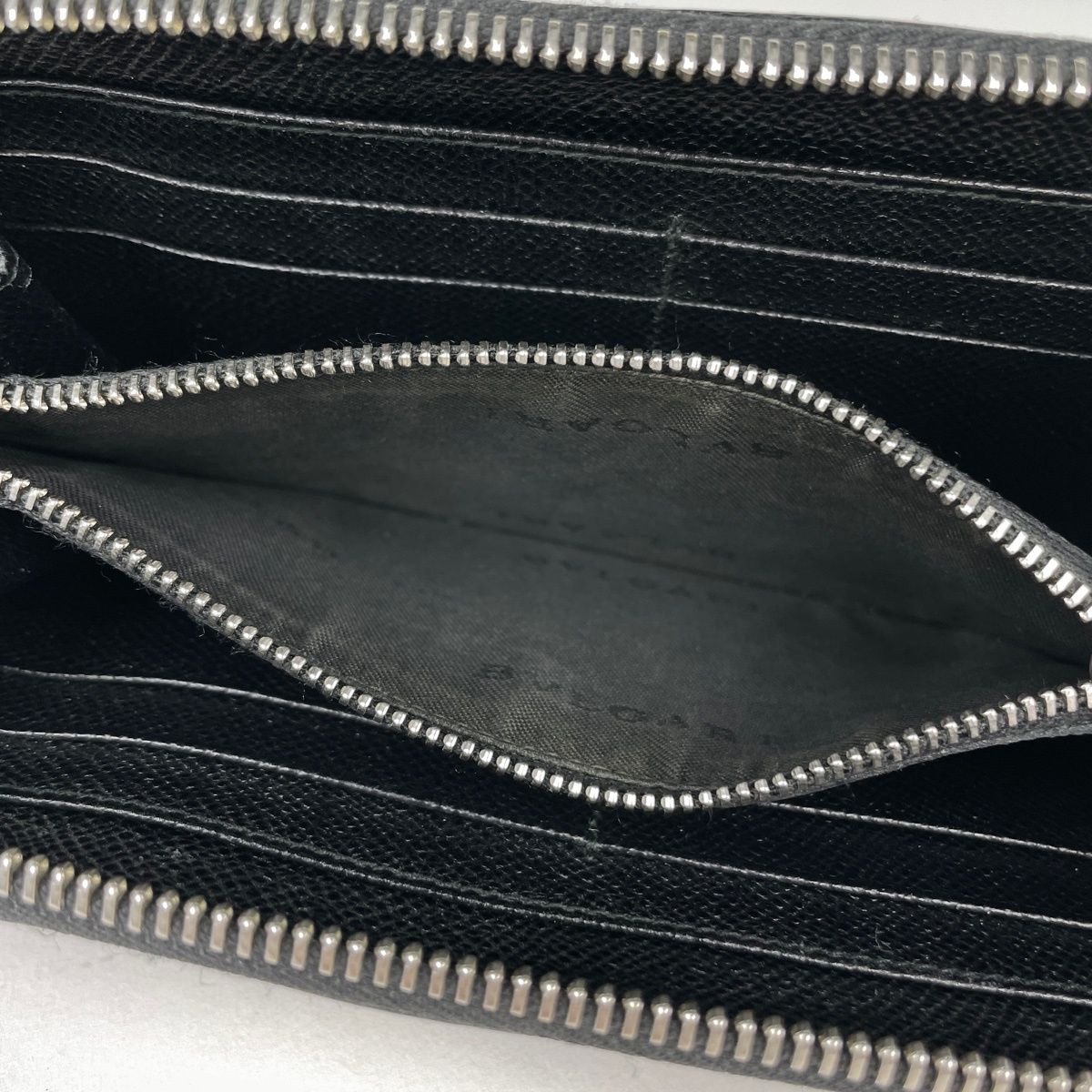 Bvlgari Zip Around Wallet Classico Leather Black — view 6