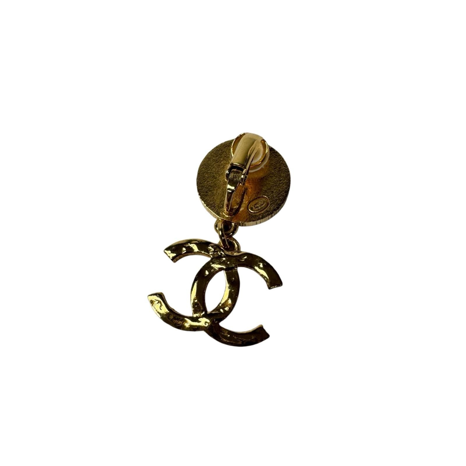 Chanel CC Logo Earrings Single — view 2