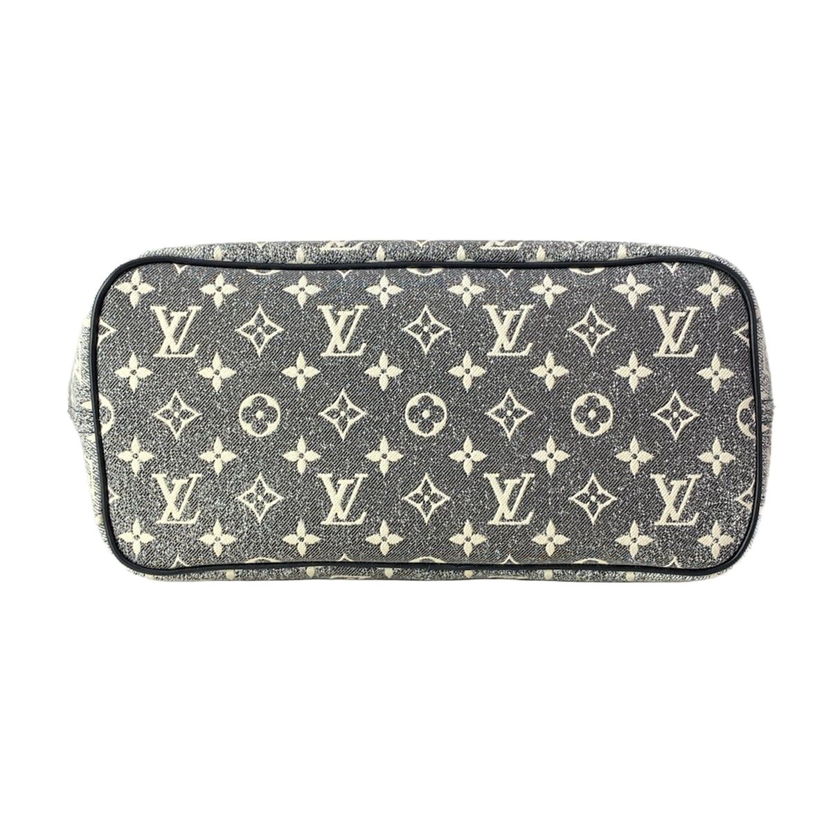 Louis Vuitton Tote Monogram Jacquard Denim Neverfull MM Gray — view 5