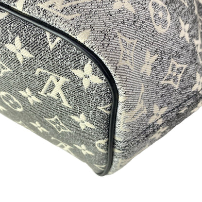 Louis Vuitton Tote Monogram Jacquard Denim Neverfull MM Gray — view 9
