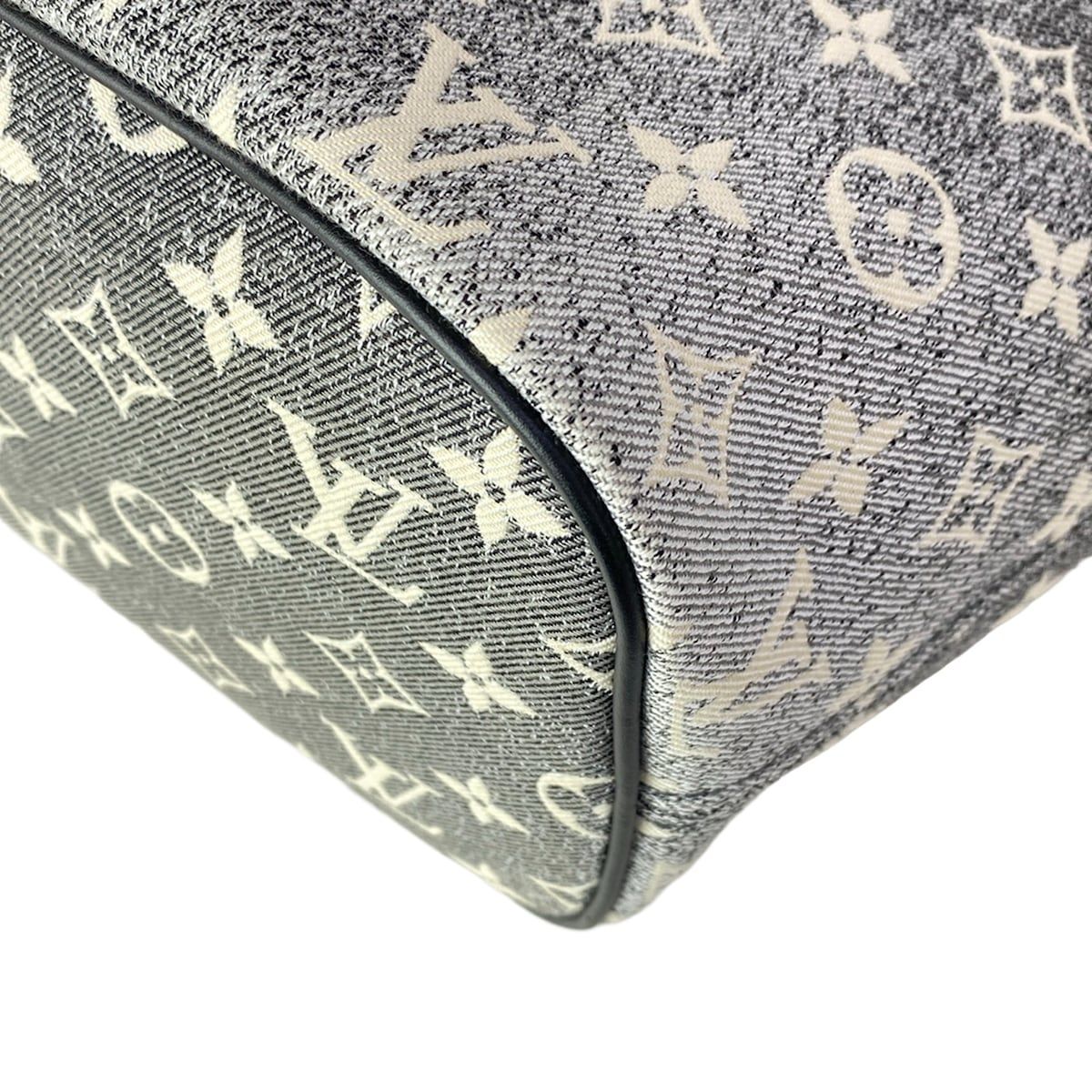 Louis Vuitton Tote Monogram Jacquard Denim Neverfull MM Gray — view 7