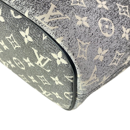 Louis Vuitton Tote Monogram Jacquard Denim Neverfull MM Gray — view 7