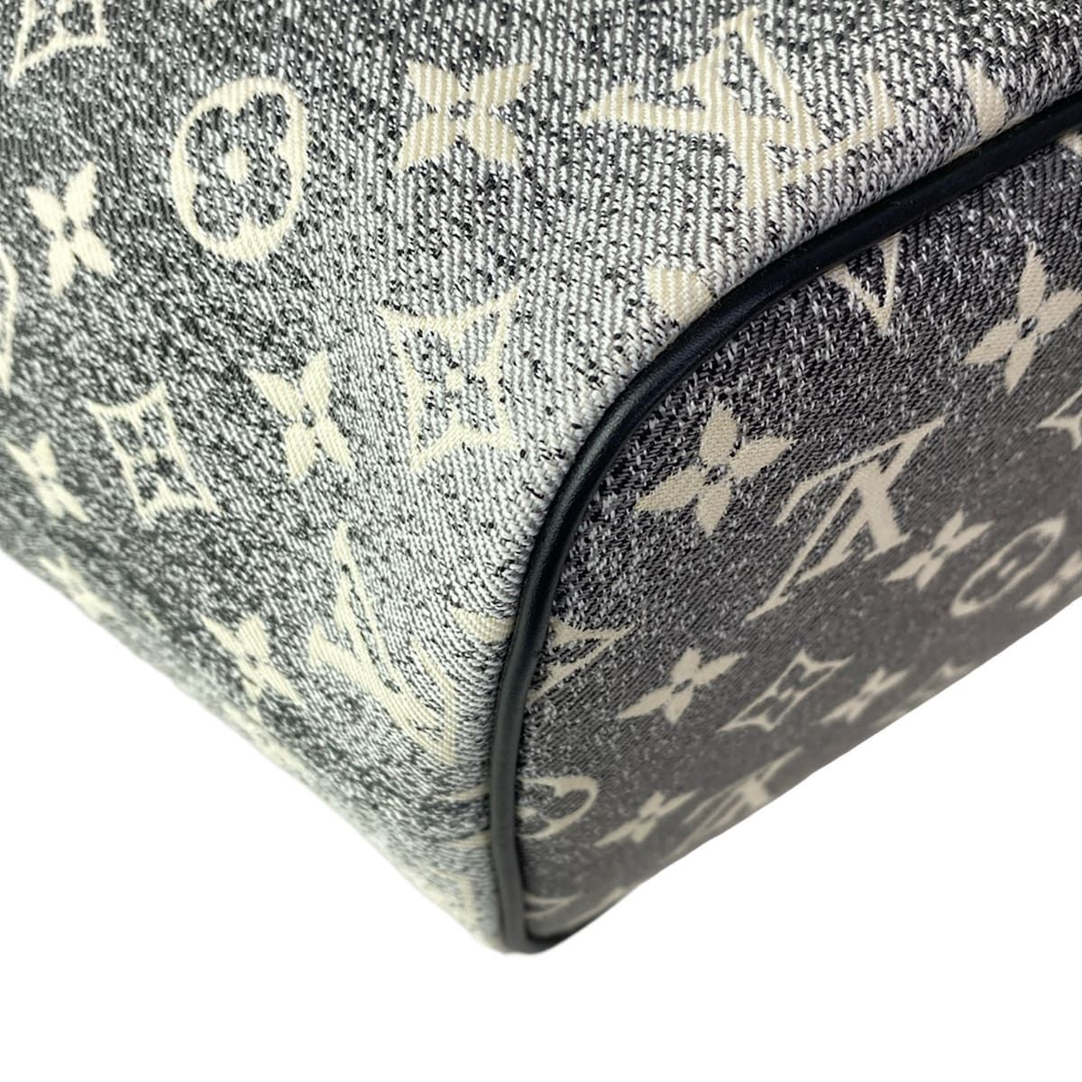 Louis Vuitton Tote Monogram Jacquard Denim Neverfull MM Gray — view 8