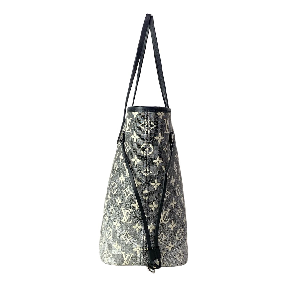 Louis Vuitton Tote Monogram Jacquard Denim Neverfull MM Gray — view 4