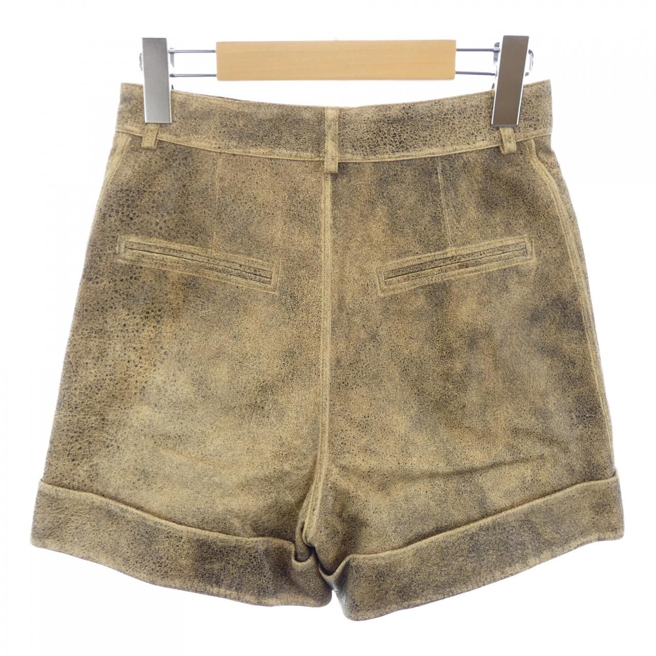Chanel Shorts Beige — view 2