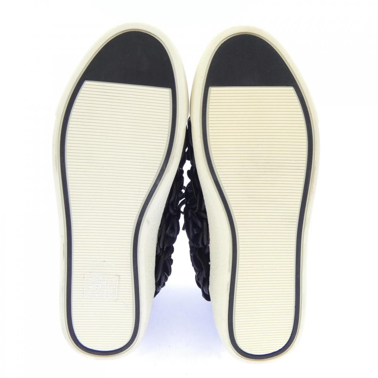 Chanel Sneakers Black — view 4