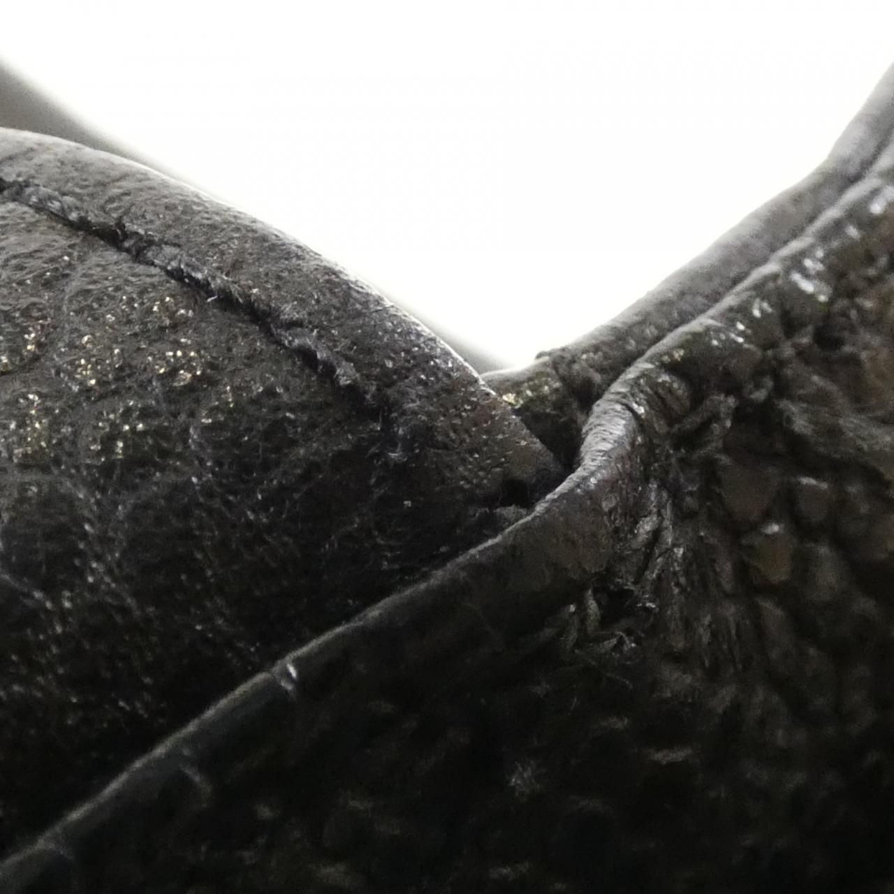 Chanel Bag Handbag Black — view 8
