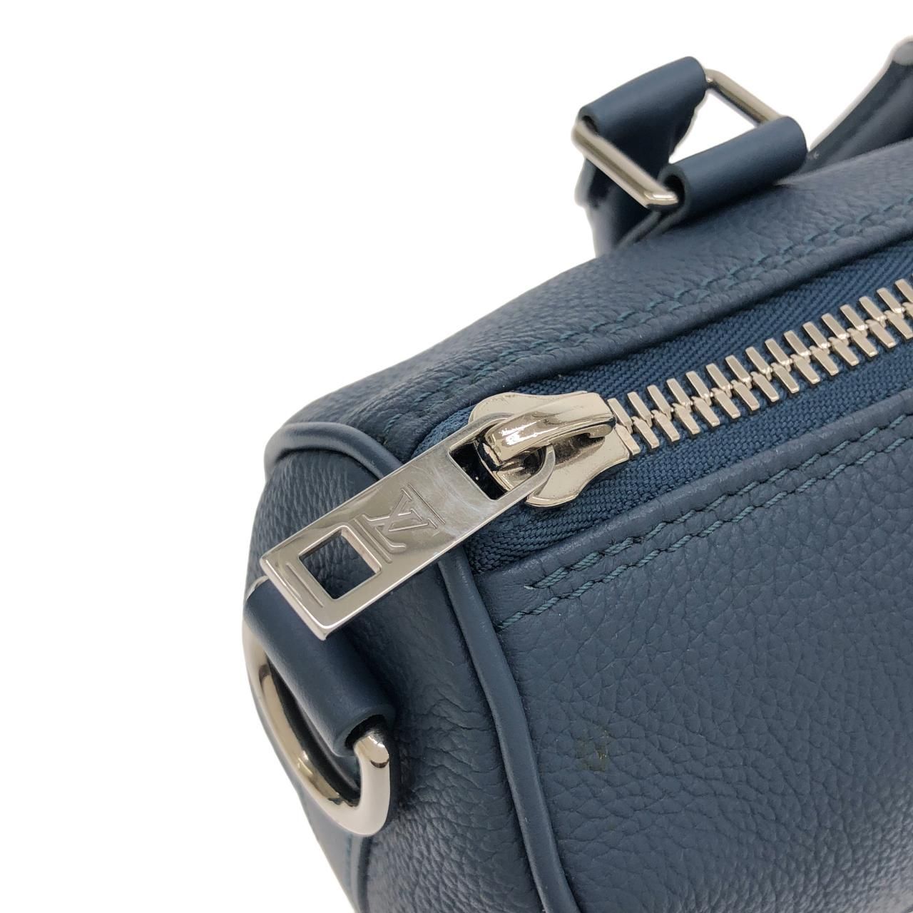 Louis Vuitton LV Aerogram Keepall XS Shoulder Bag — view 5