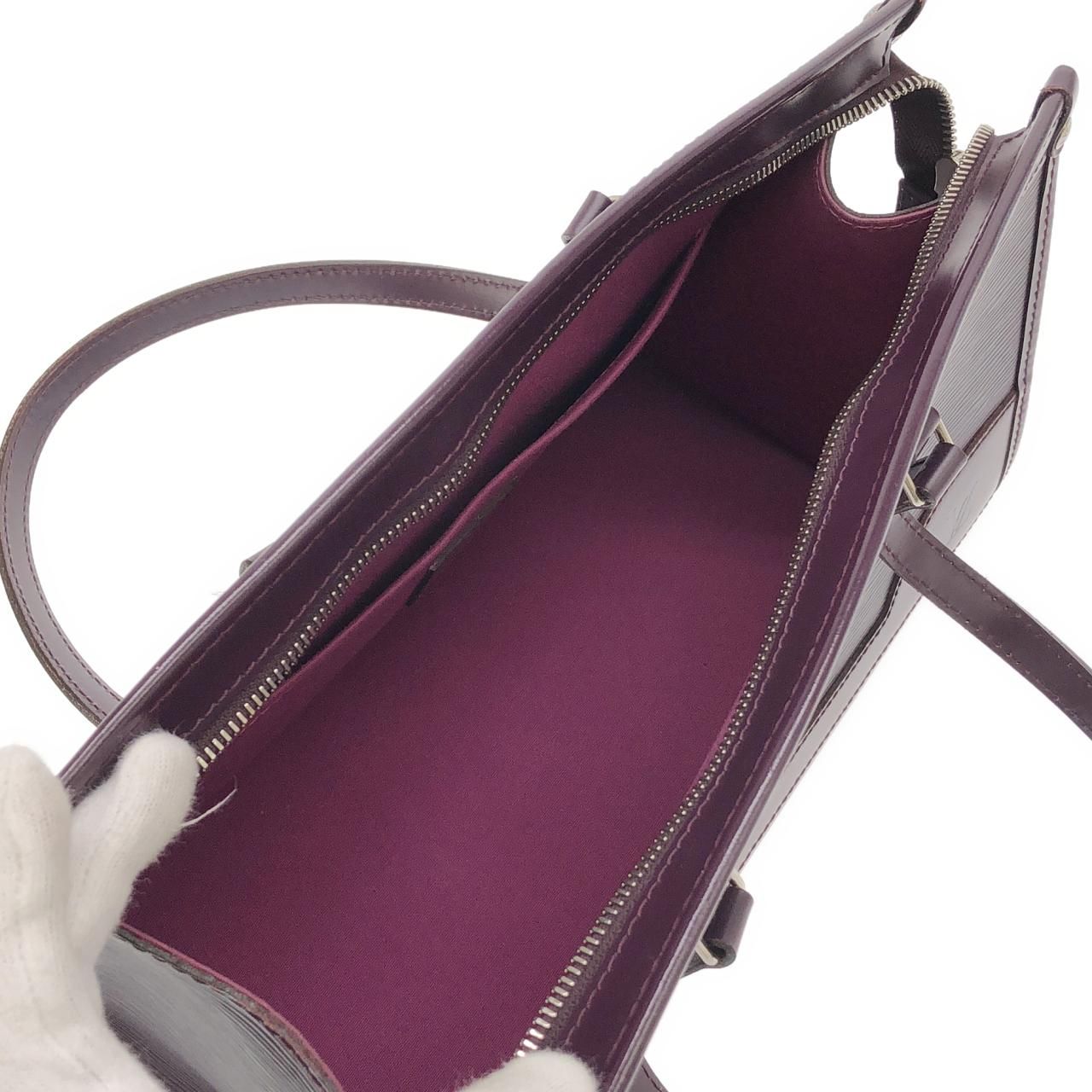 Louis Vuitton Epi Madeleine PM Shoulder Bag — view 8