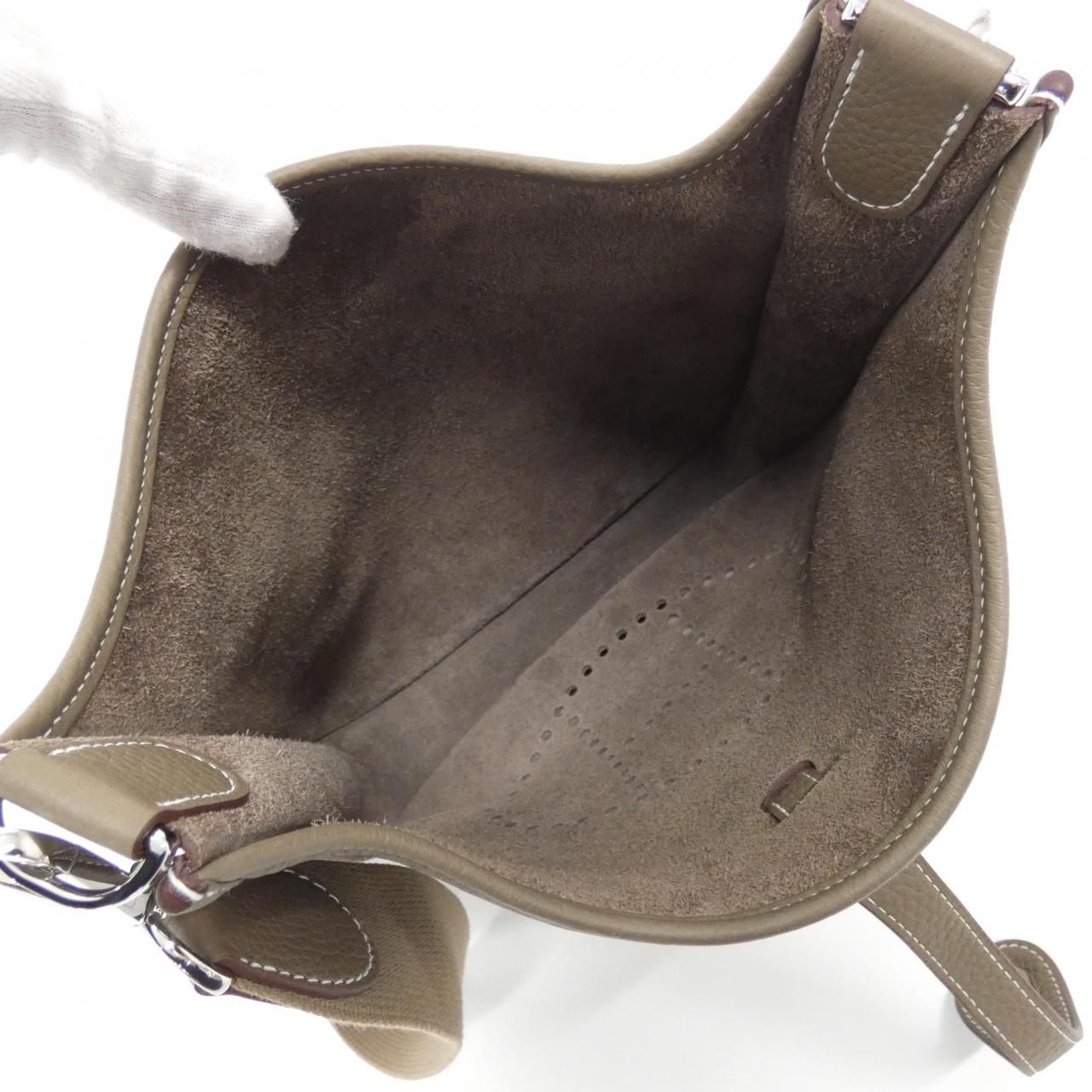 Hermes Evelyne 3 PM Shoulder Bag — view 6