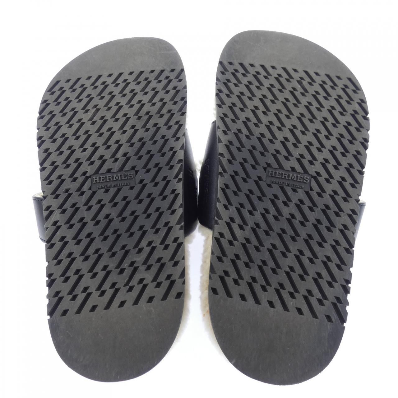 Hermes Chypre Sandals Black — view 4