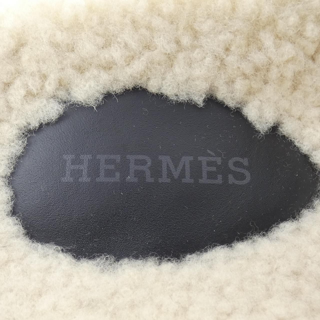 Hermes Chypre Sandals Black — view 6