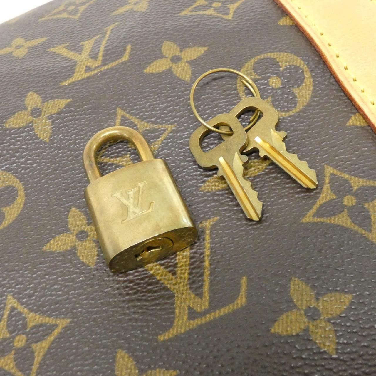 Louis Vuitton Monogram Keepall Bandouliere 55 cm Boston Bag — view 3