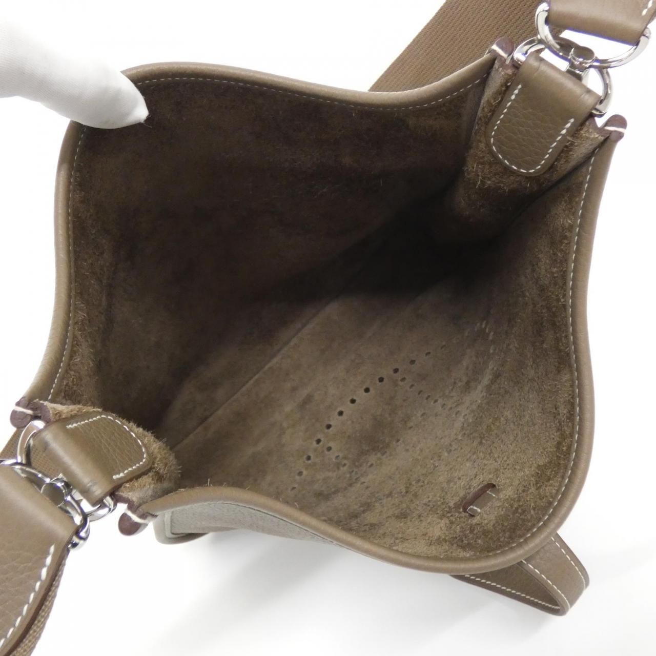 Hermes Evelyne 3 PM Shoulder Bag — view 6