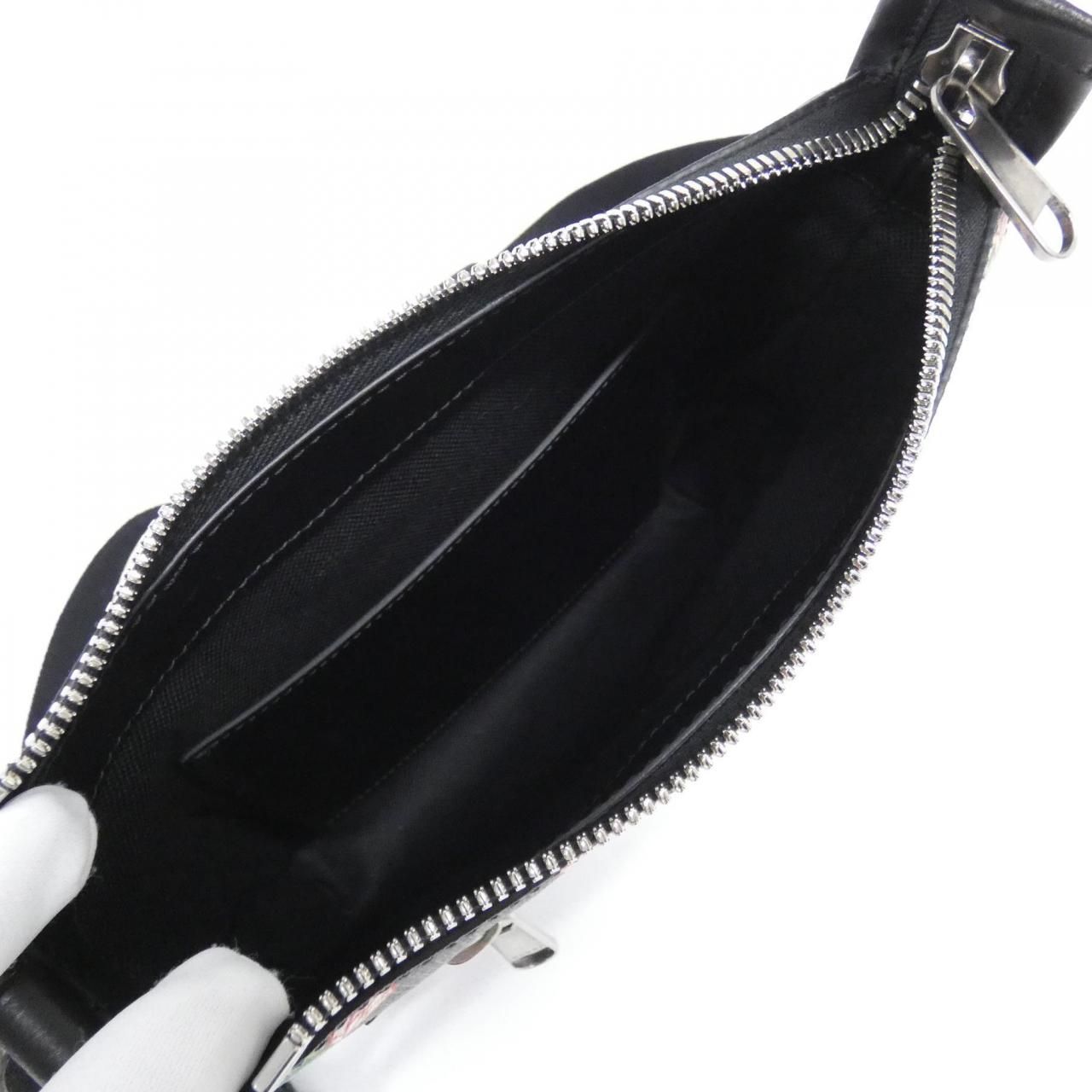 Gucci GG Retro Uiebn Shoulder Bag — view 6