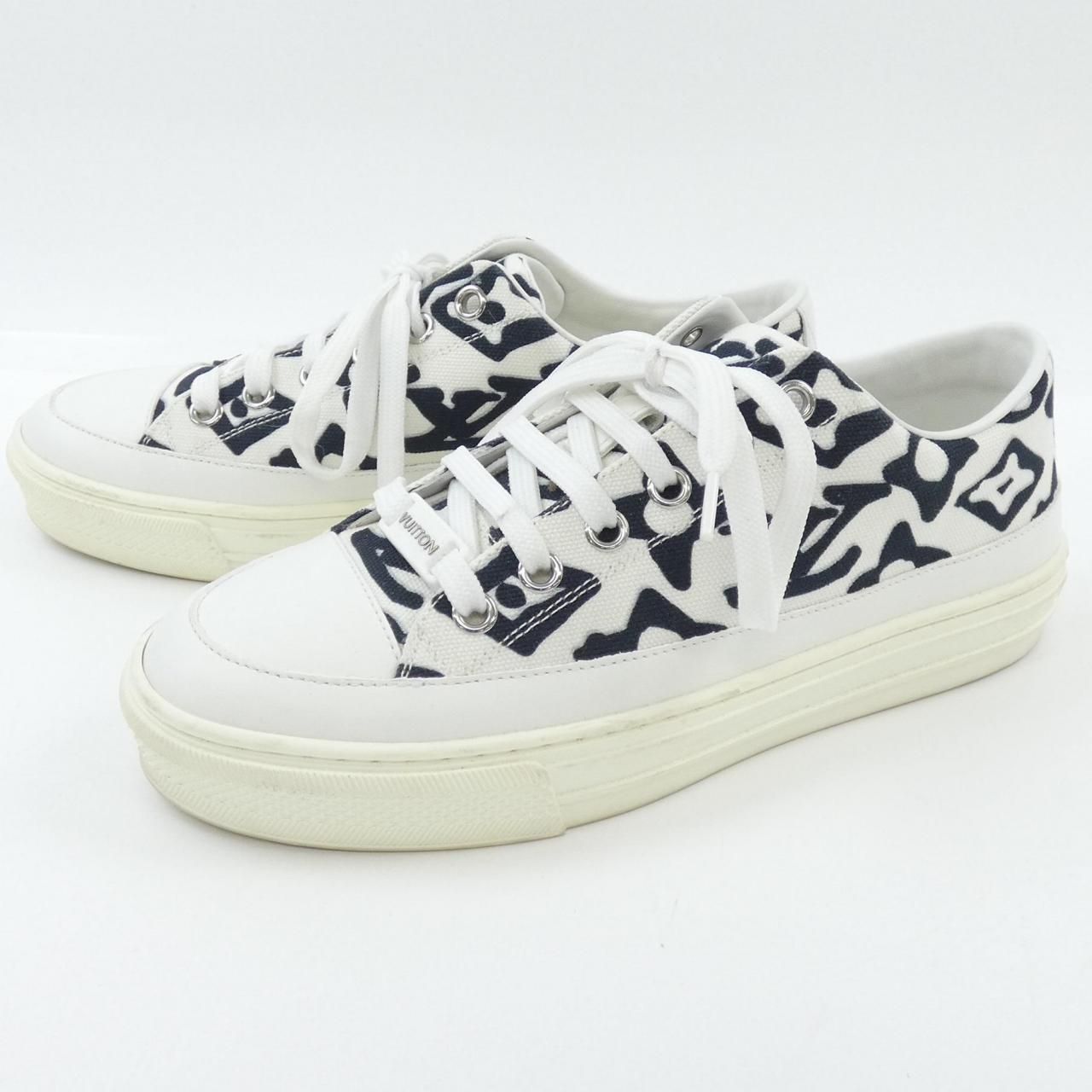 Louis Vuitton Sneakers White — view 3