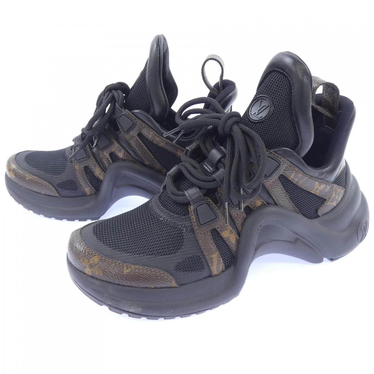 Louis Vuitton Patent Monogram Canvas Akurite Line Sneakers — view 3