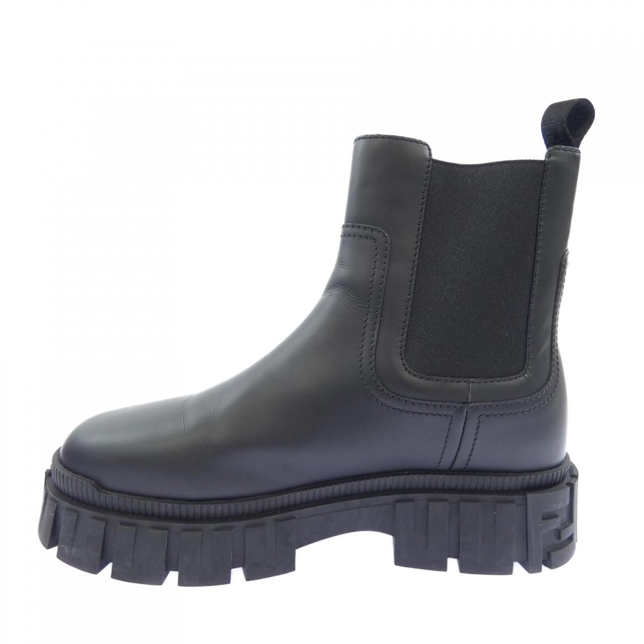 Fendi Boots Black — view 2