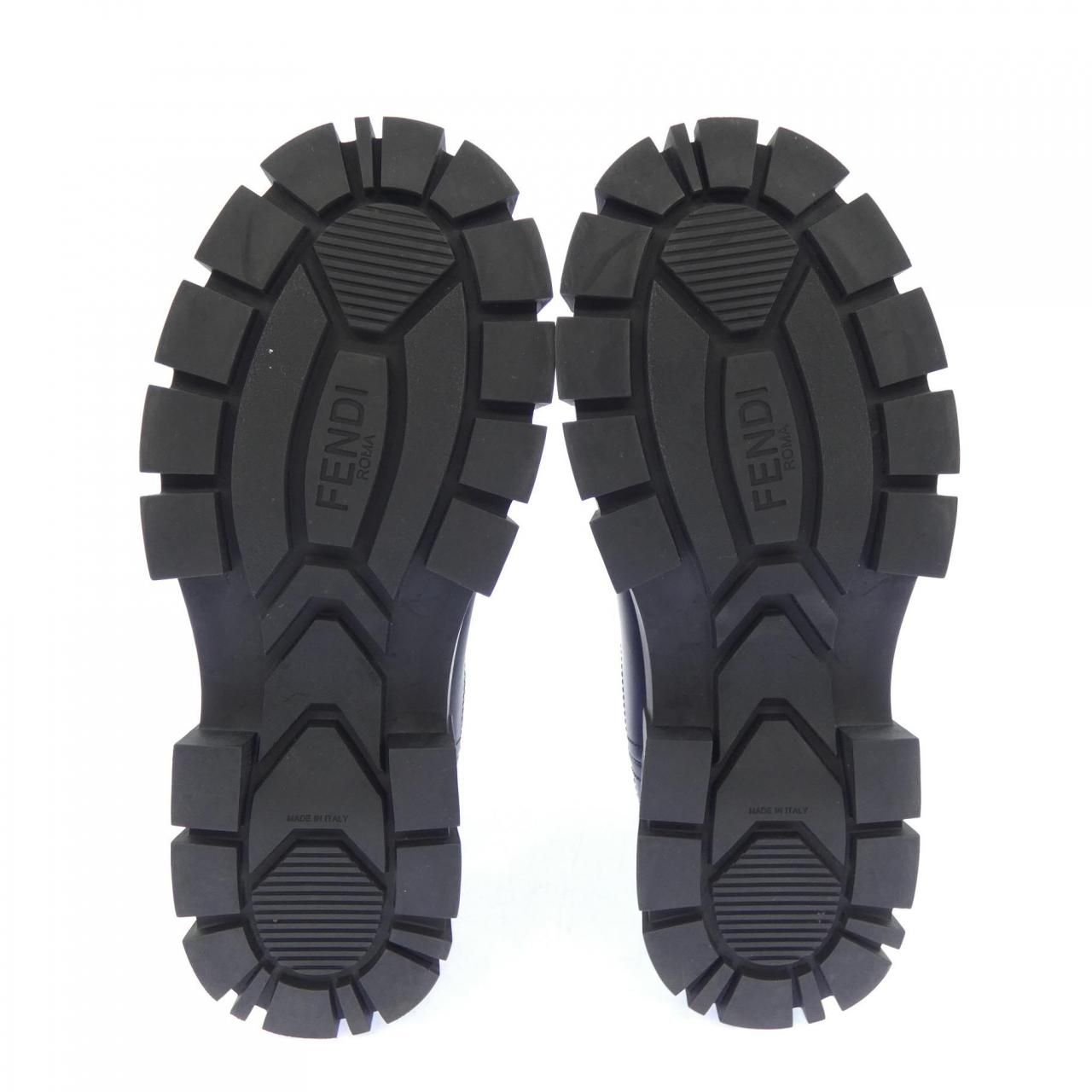 Fendi Boots Black — view 4