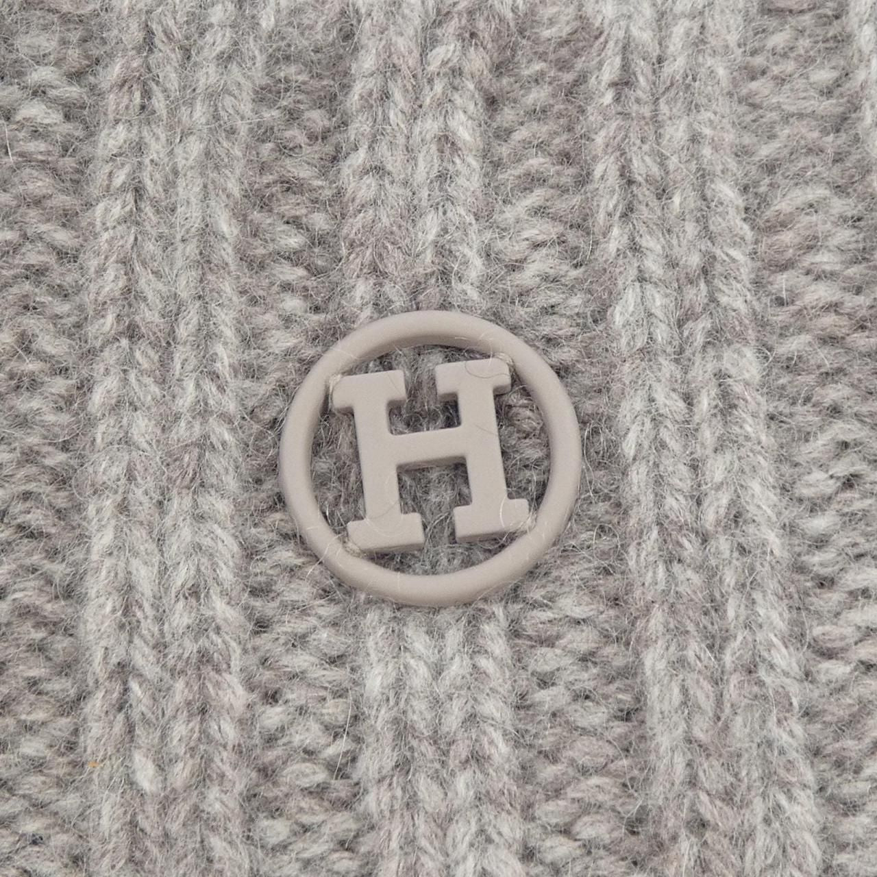 Hermes Loop Knit Cap Hat — view 4