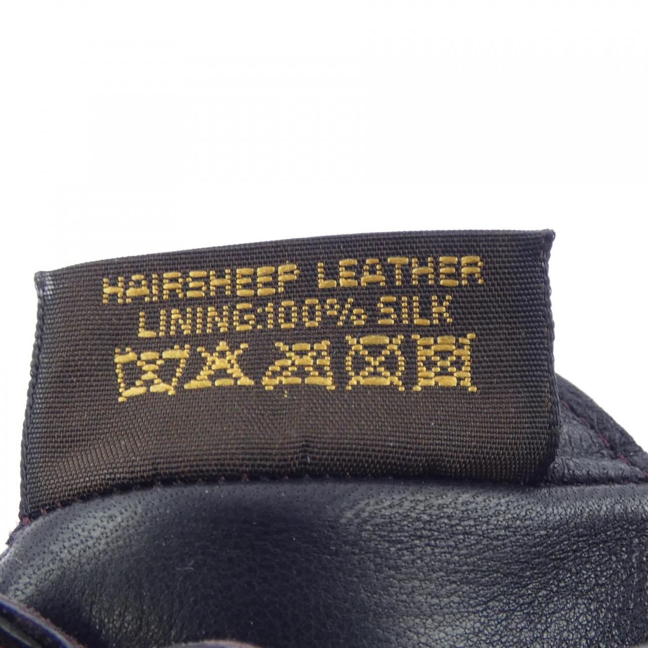 Louis Vuitton Glove — view 3