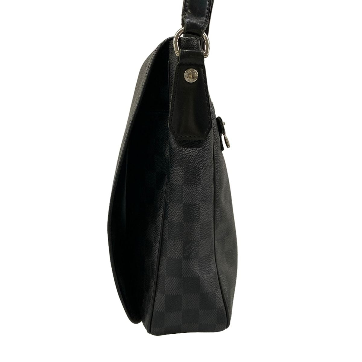 Louis Vuitton Shoulder Bag Damier Graphite Daniel MM — view 4