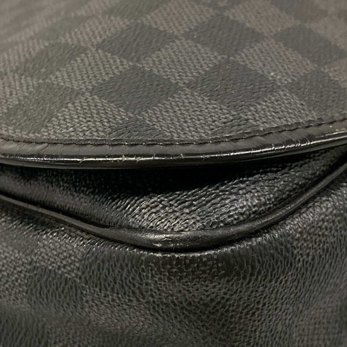 Louis Vuitton Shoulder Bag Damier Graphite Daniel MM — view 6