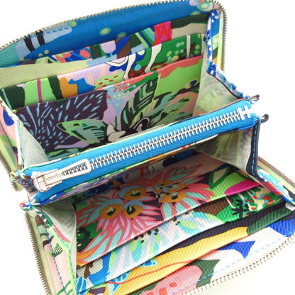 Hermes Coin Case Azap Compact Silk in Vert Fizz Zip Around Silver — view 3