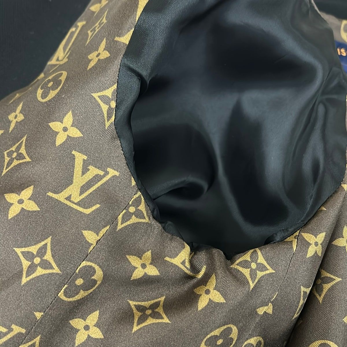 Louis Vuitton Jacket 36 LV Button Officer Uvf Black Long Sleeve Spring Autumn — view 8